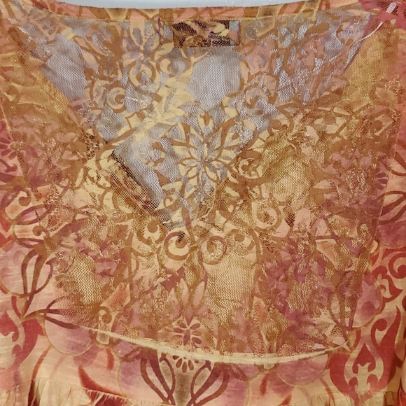 Unity World Wear Blouse Size Small - Picture 9 of 12